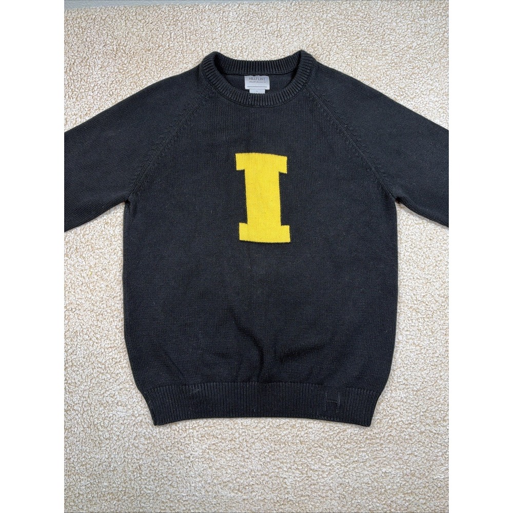 VTH HillFlint Sweater Iowa Letter Logo Black Mens / Unisex Large